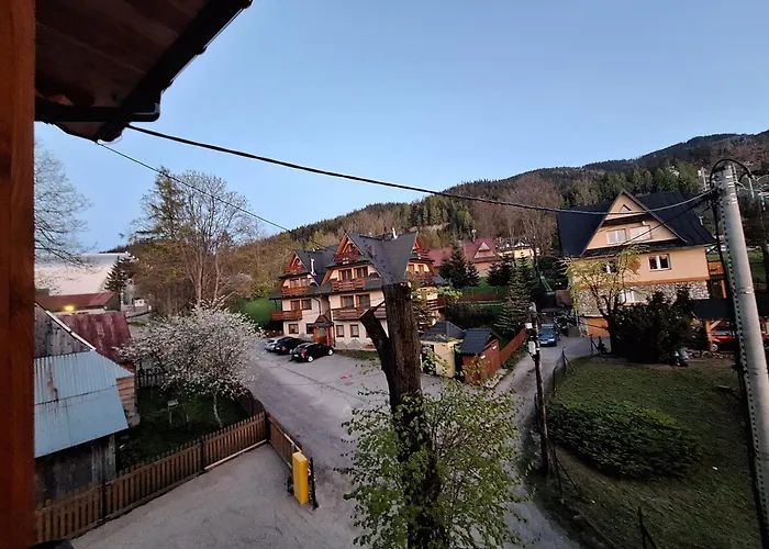 Gomis דירה זקופאנה